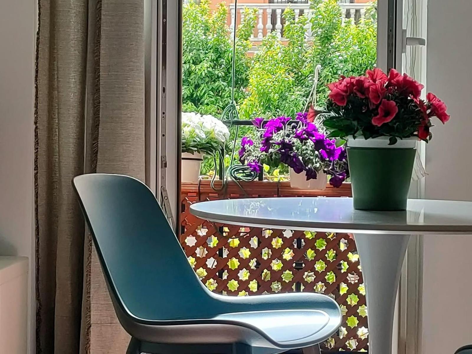 Alameda 1 Dormitorio Севилья Экстерьер фото